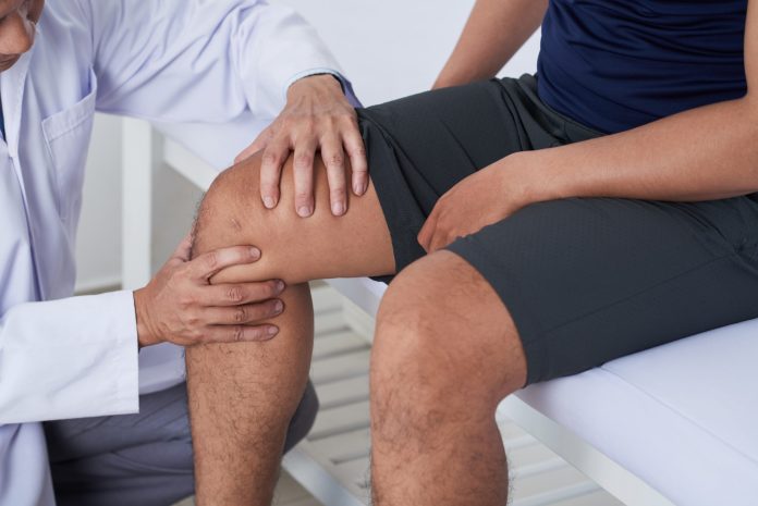 Four Common Knee Injuries and How to Treat Them at Home