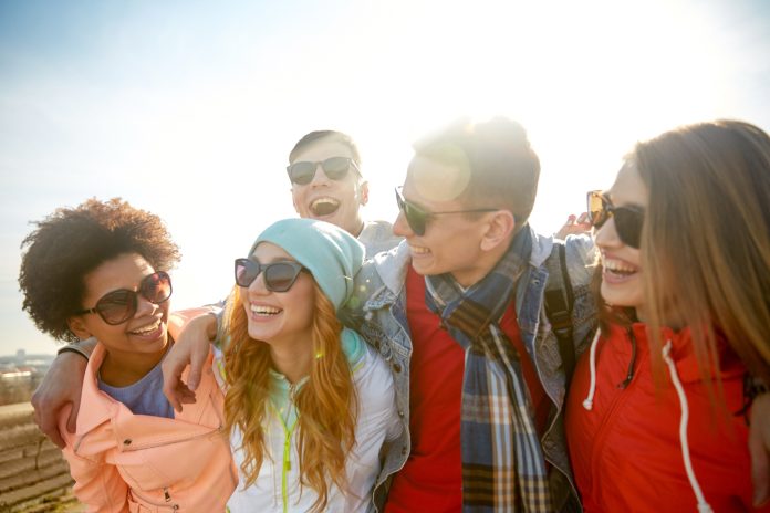 4 Tips for Maintaining Healthy Friendships