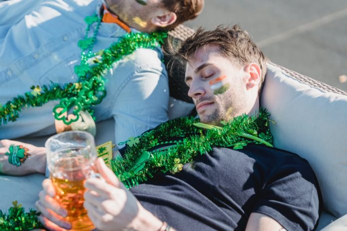 How Long Does Being Drunk Last? Facts About Alcohol